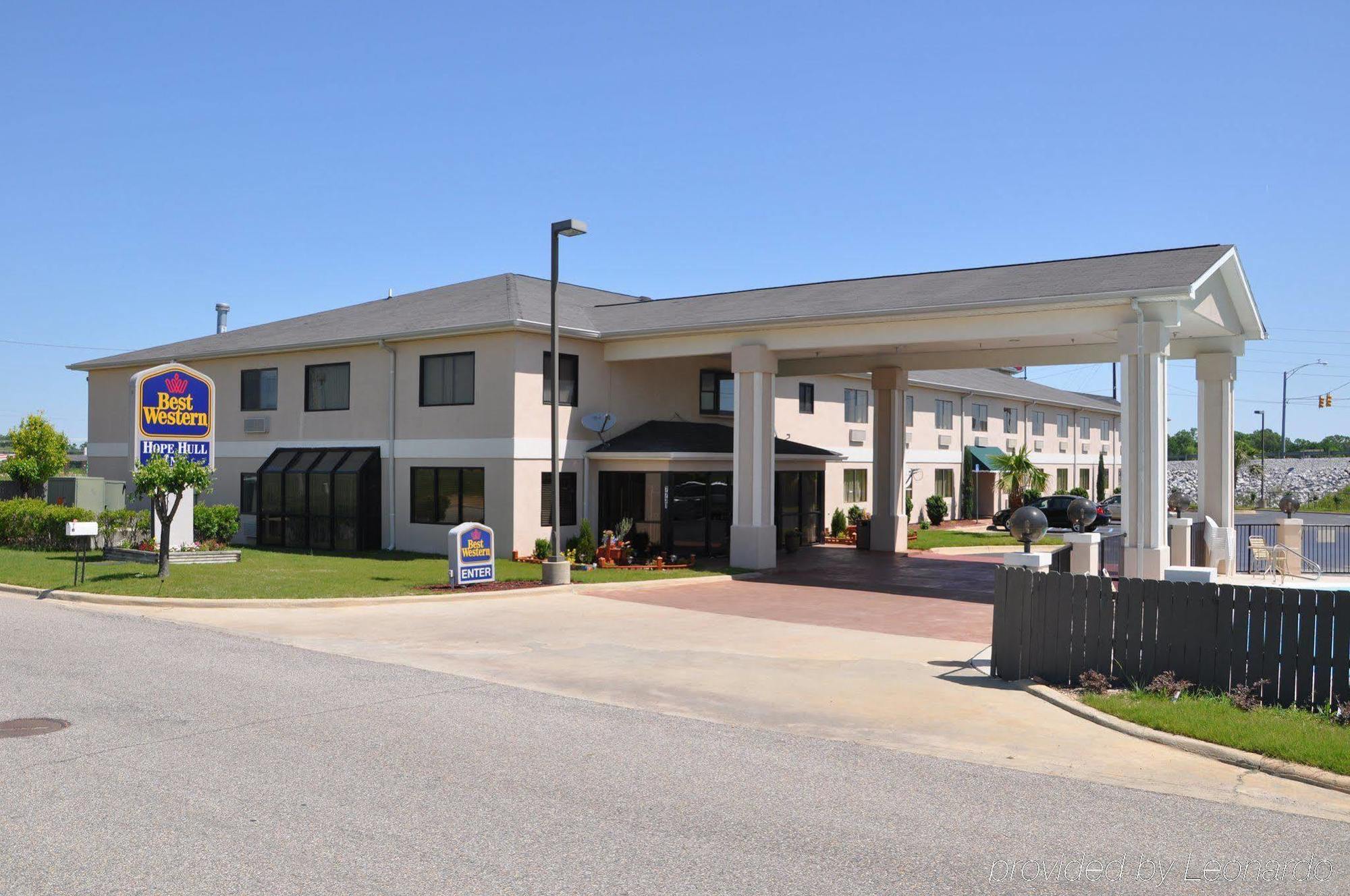 Quality Inn Montgomery South Hope Hull Exterior photo