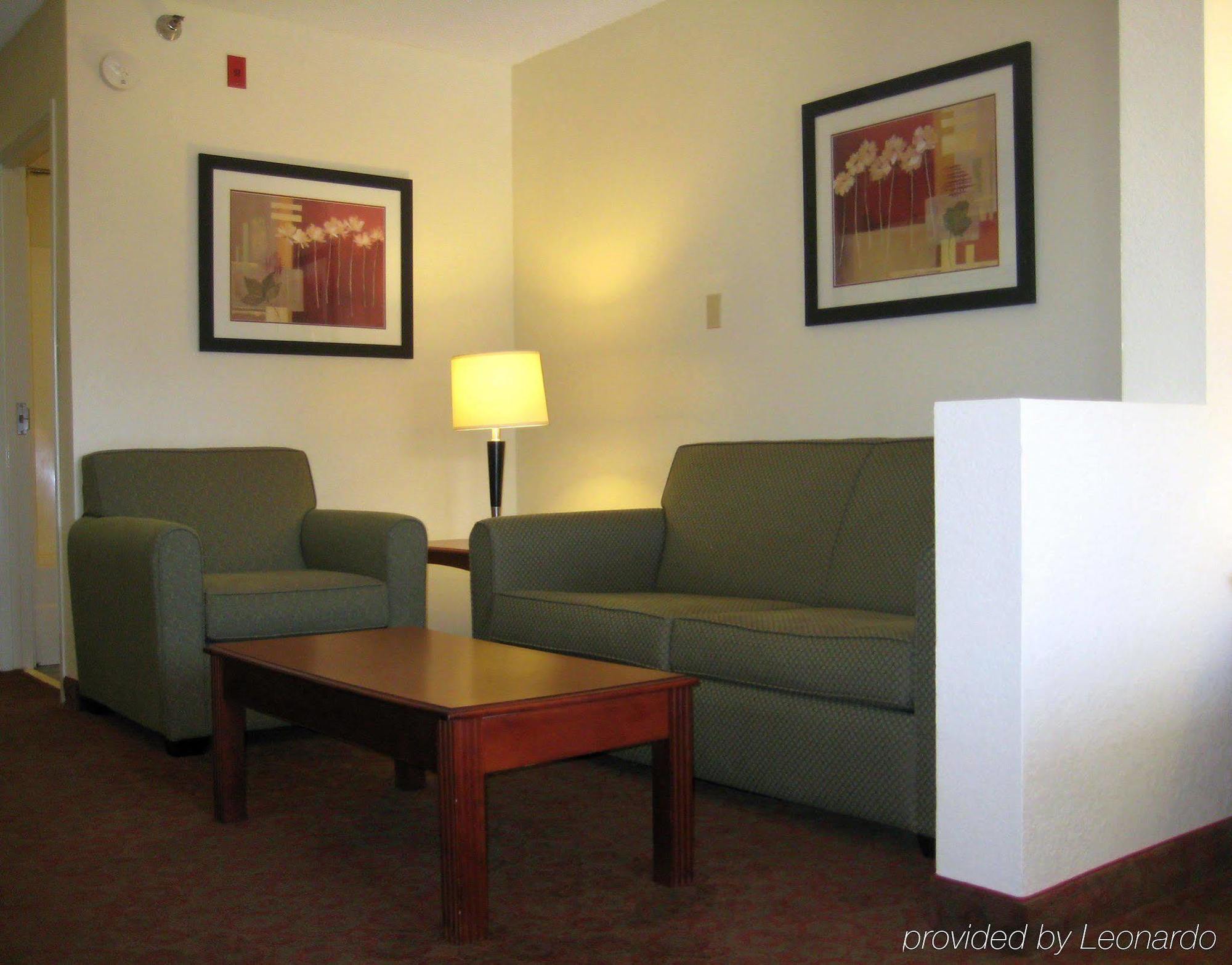 Quality Inn Montgomery South Hope Hull Interior photo